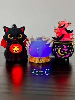BBW Halloween Pocketbac Holders & Refills NEW